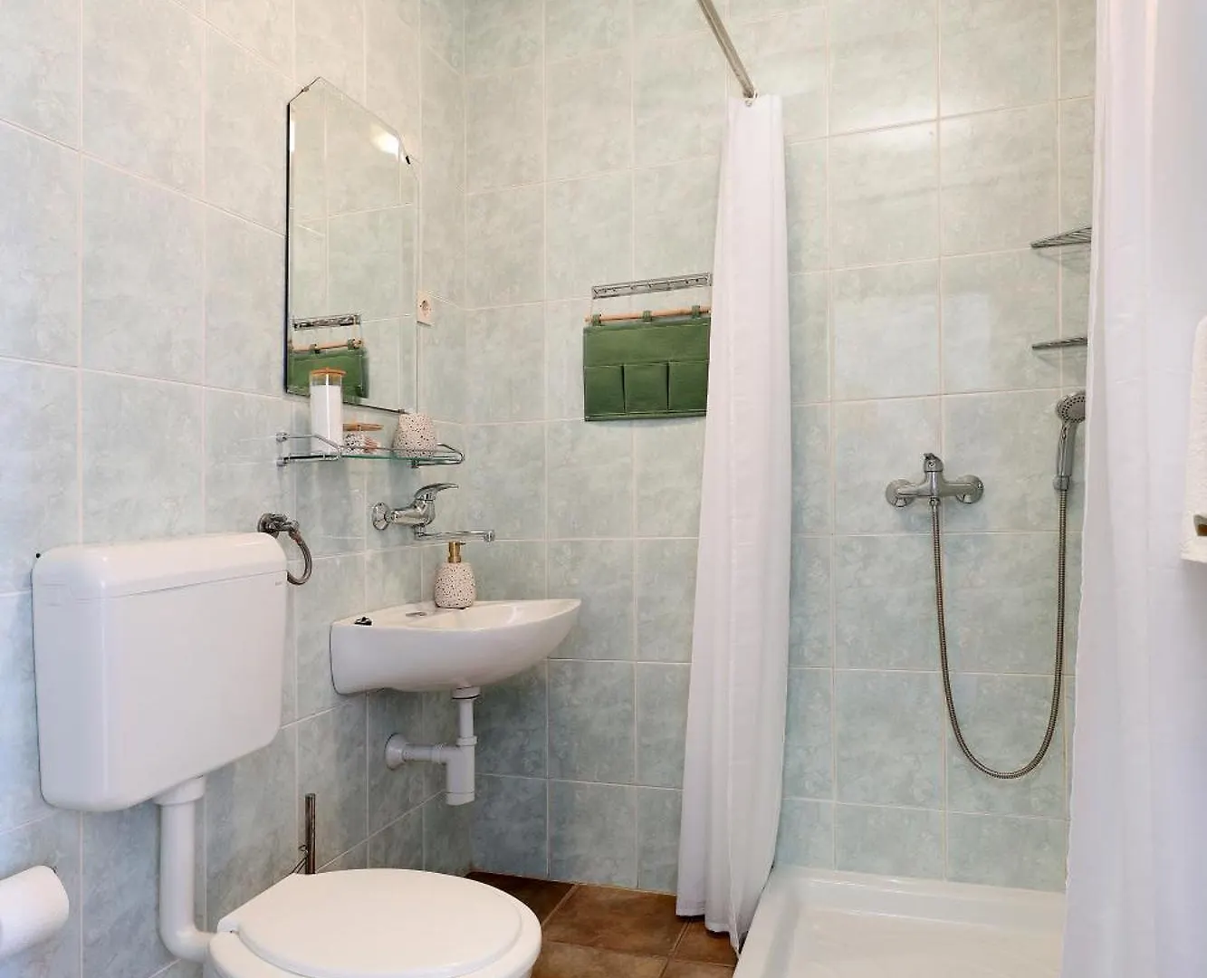 Apartments Kala Jadranovo
